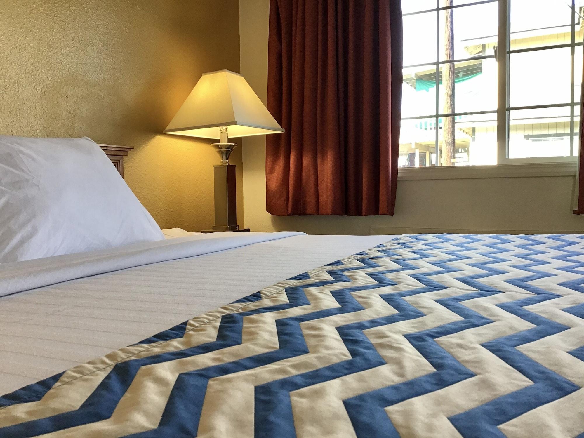Travelodge By Wyndham Pendleton Or Exterior photo