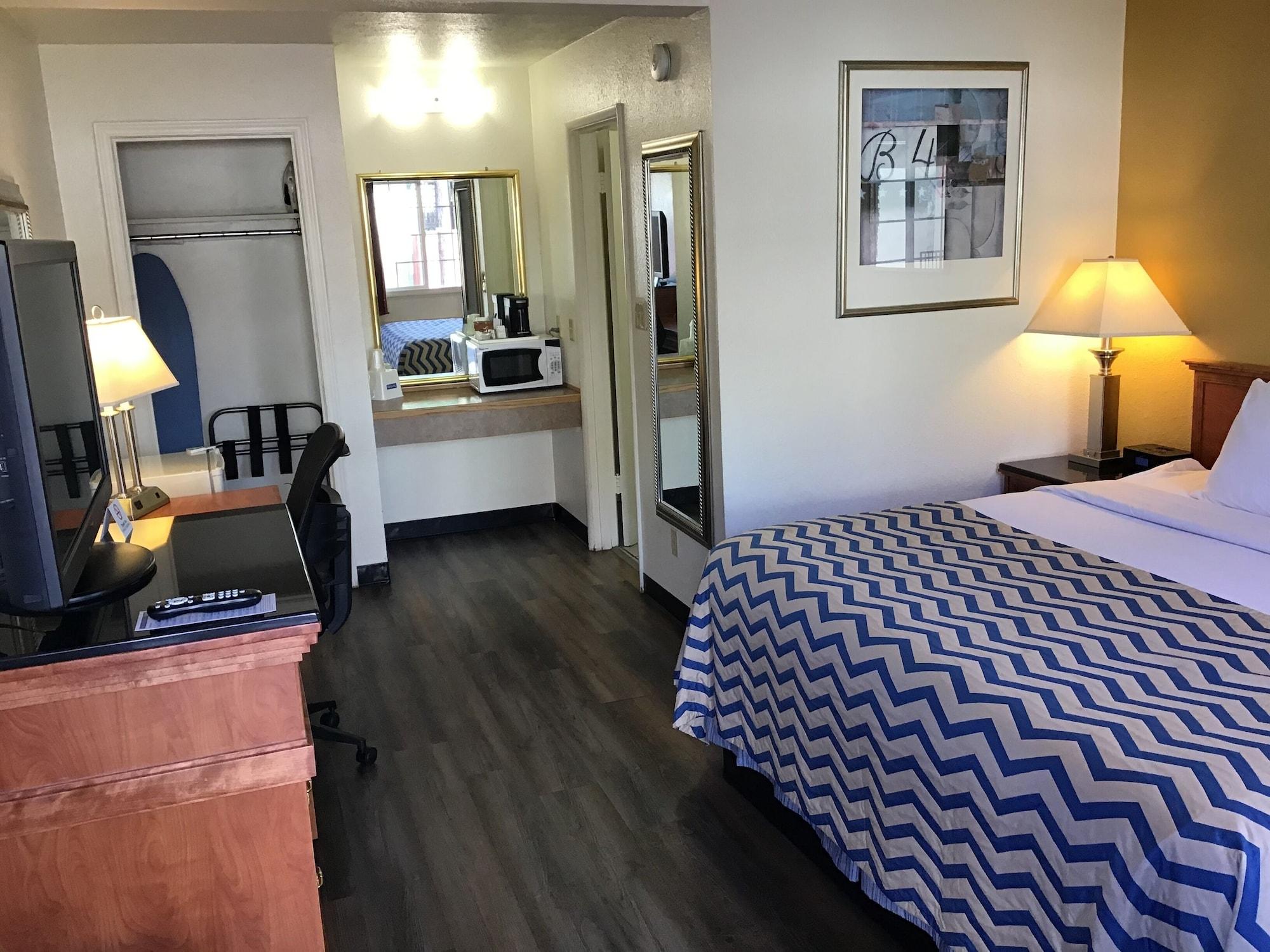 Travelodge By Wyndham Pendleton Or Exterior photo